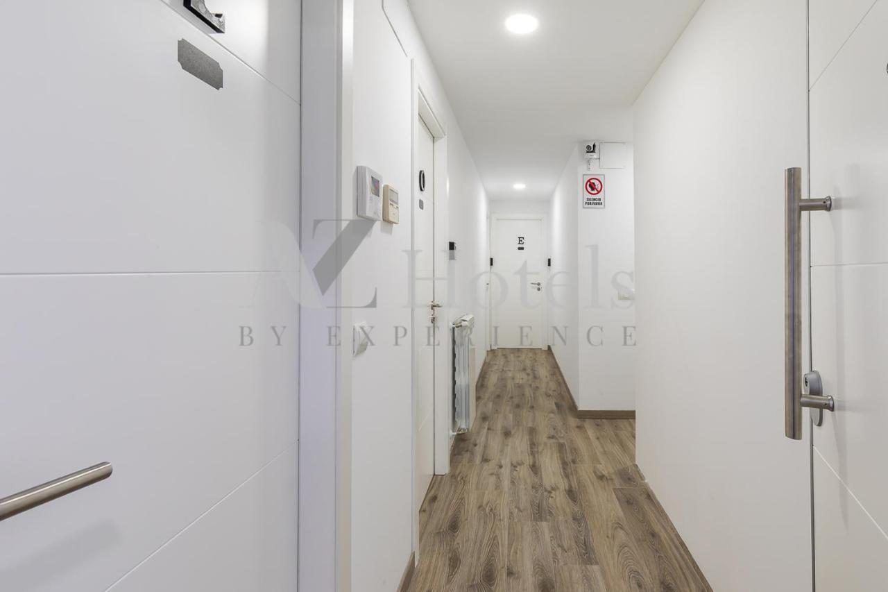 Ayz Villegas - Auto Check-In Property Madrid Extérieur photo