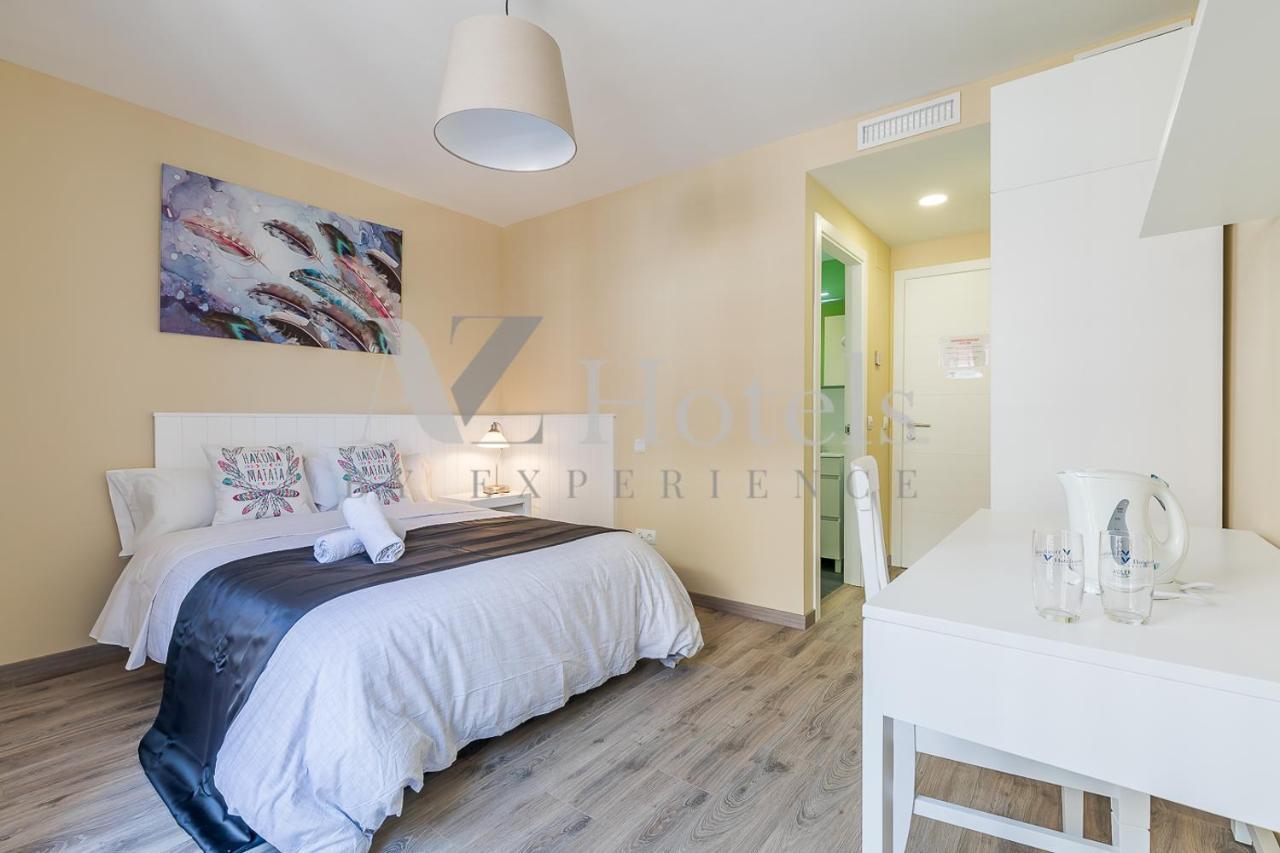 Ayz Villegas - Auto Check-In Property Madrid Extérieur photo