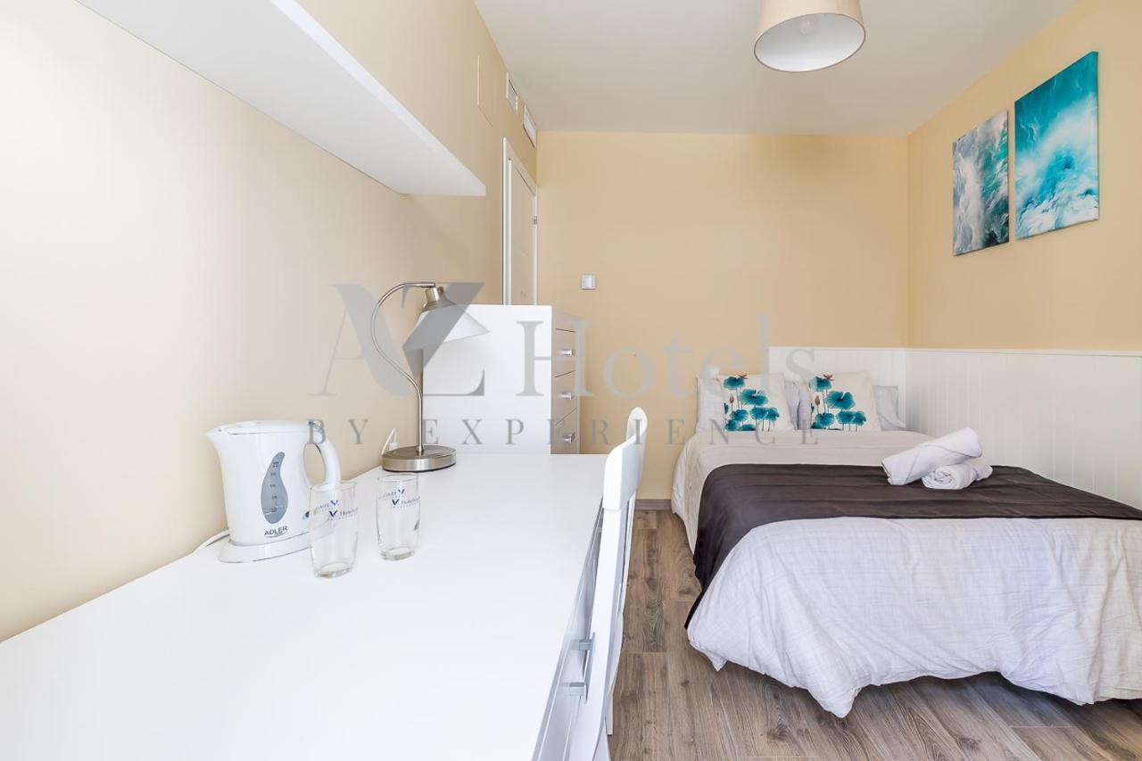 Ayz Villegas - Auto Check-In Property Madrid Extérieur photo