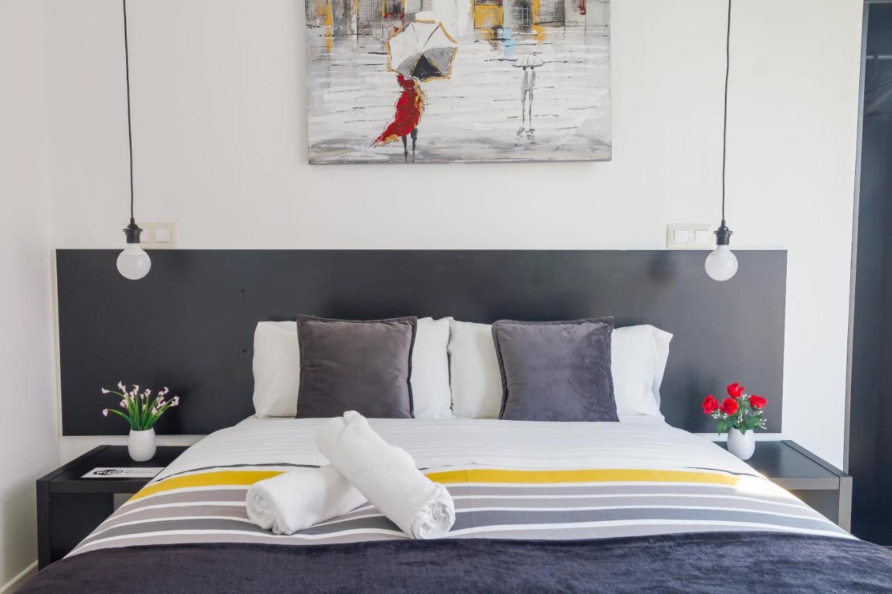 Ayz Villegas - Auto Check-In Property Madrid Extérieur photo